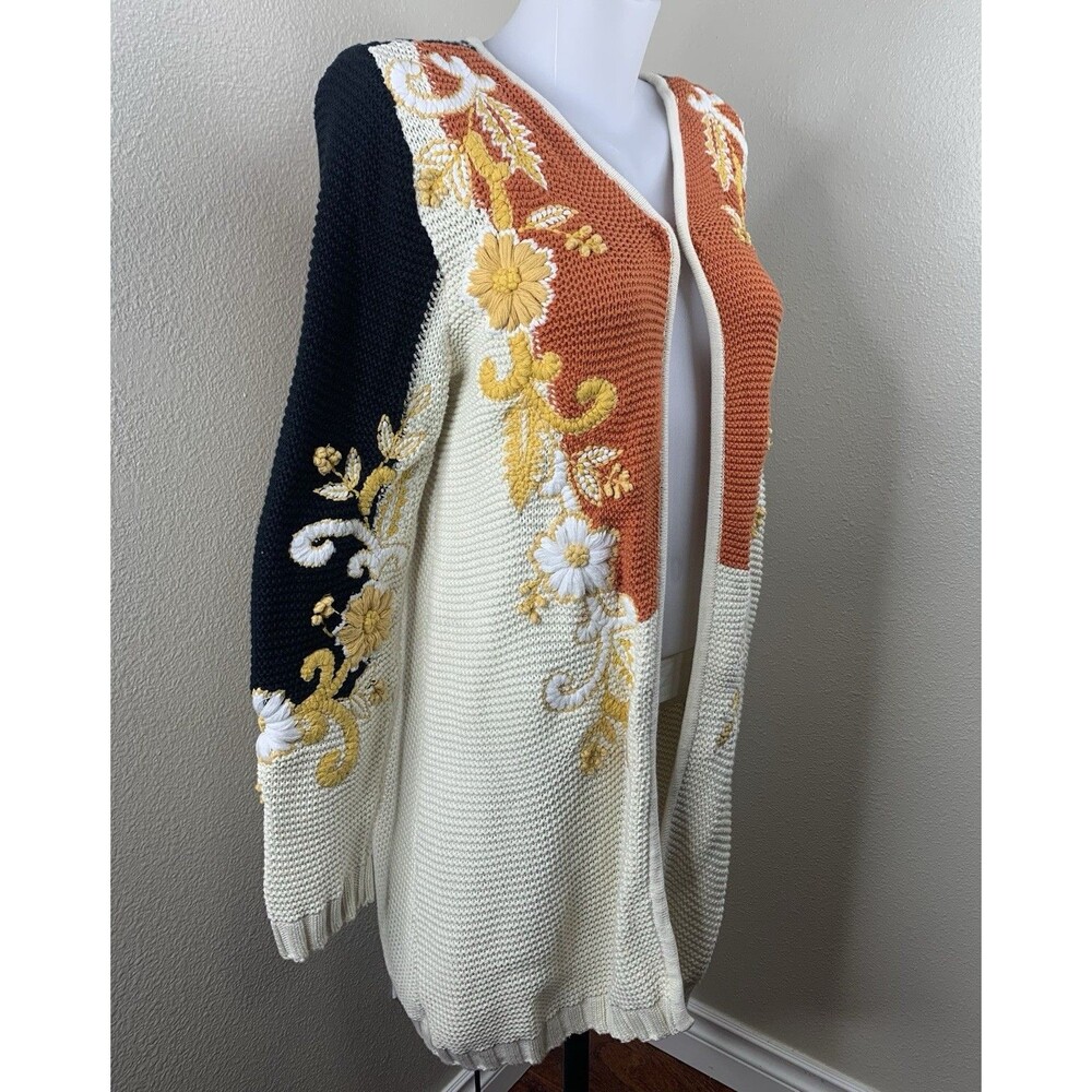 Soft Surroundings Floral Embroidered Cotton Cardigan Sweater Size M Fall Autumn